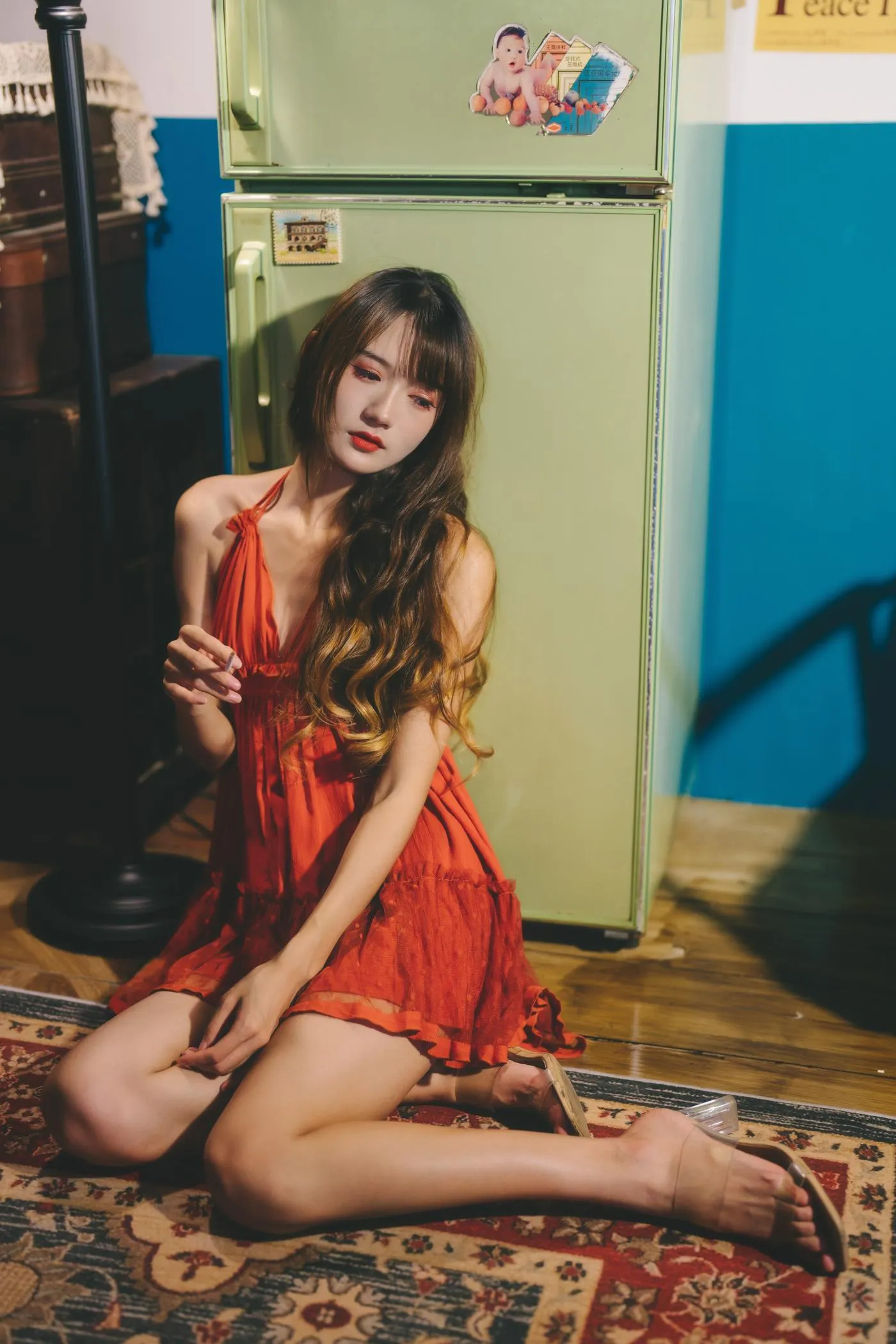 兔子Zzz不吃胡萝卜 – NO.96 浪漫港风 [28P]插图3